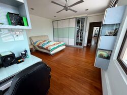 Phillips Avenue (D19), Semi-Detached #572263071